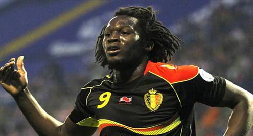 لوكاكو يقود بلجيكا للعودة للمونديال بعد غياب 12 عاما